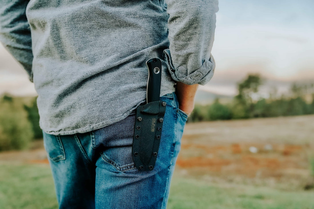 Best Outdoor Knife 2025: Complete Buyer’s Guide & Top Pick